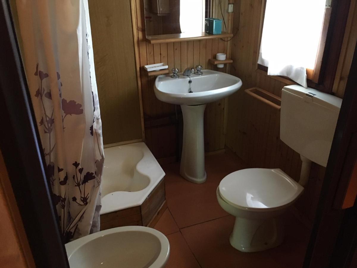 Lido Di Sesto Hotel Sesto Calende Bagian luar foto