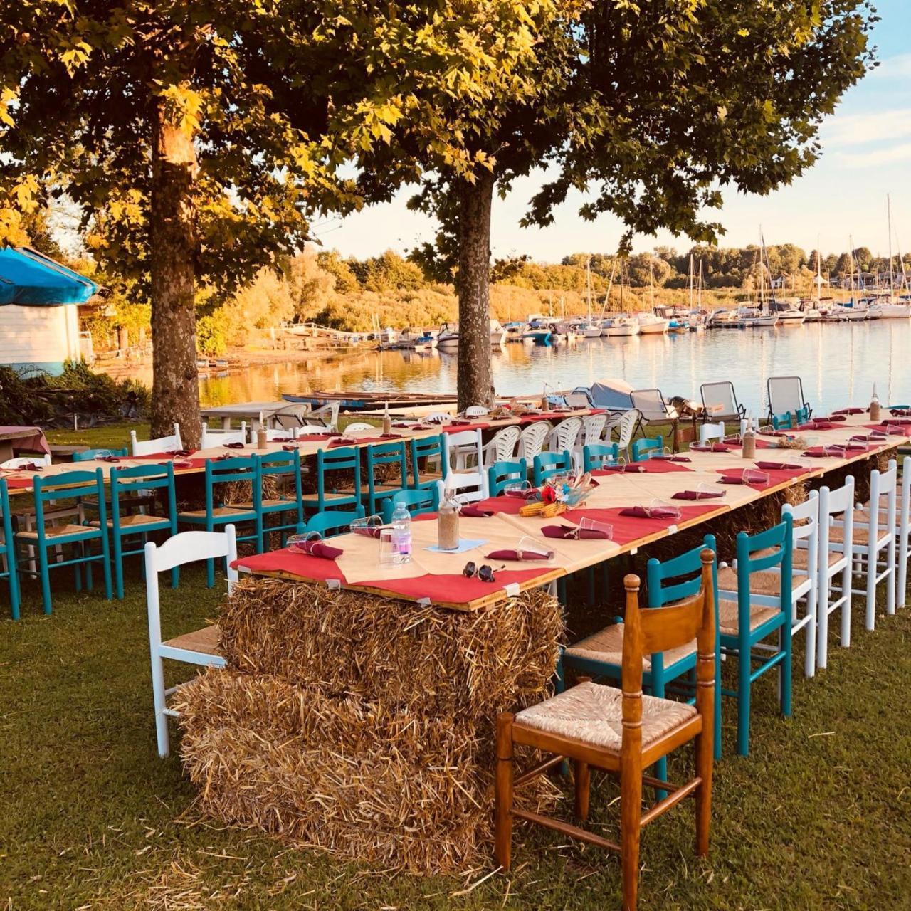 Lido Di Sesto Hotel Sesto Calende Bagian luar foto